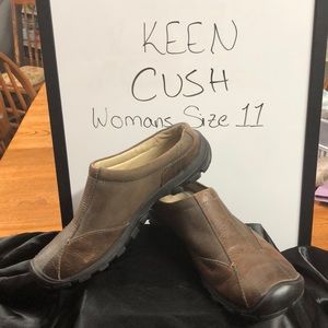 Keen Cush Brown Clog